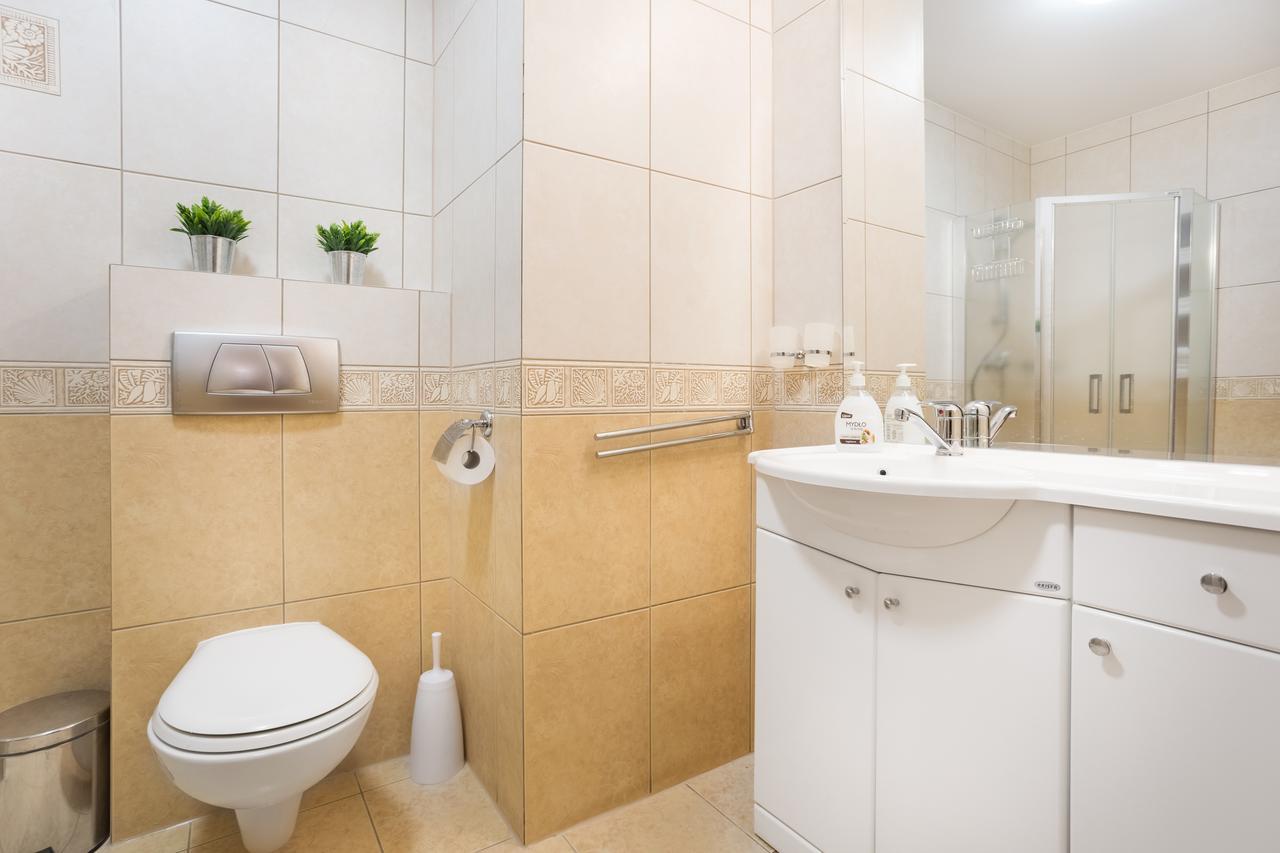Olymp 114 I 120 Z Basenem, Sauna I Jacuzzi W Cenie Колобжег Екстер'єр фото